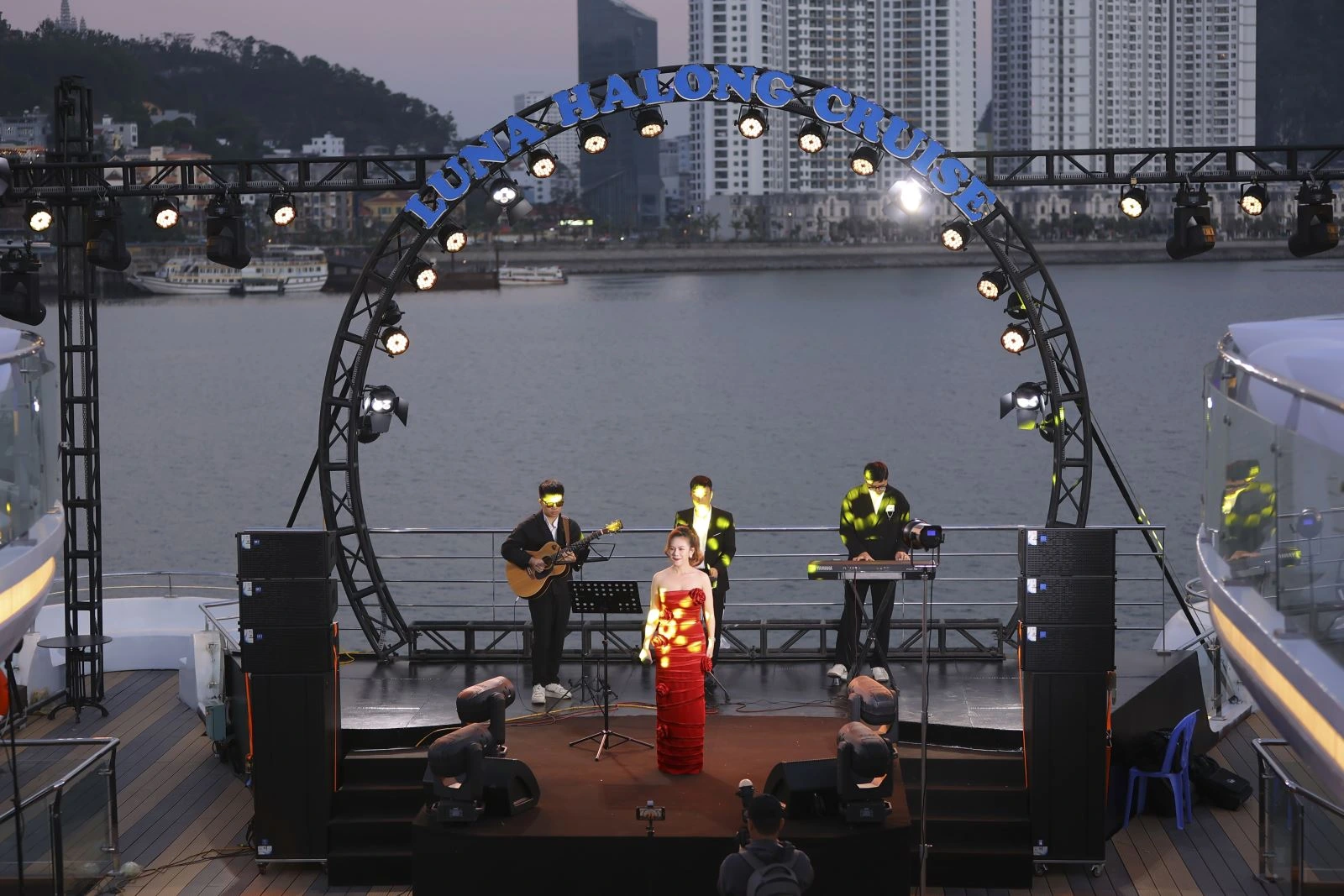 Luna Halong Dinner Cruise- Ăn Tối - Ảnh 5